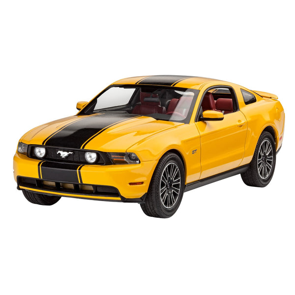 REVELL 2010 Ford Mustang  1:25