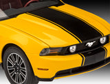 REVELL 2010 Ford Mustang  1:25